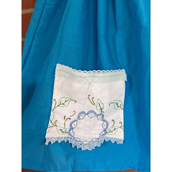 Vintage Style Plus Size Flower Skirt - Picture 2 of 5